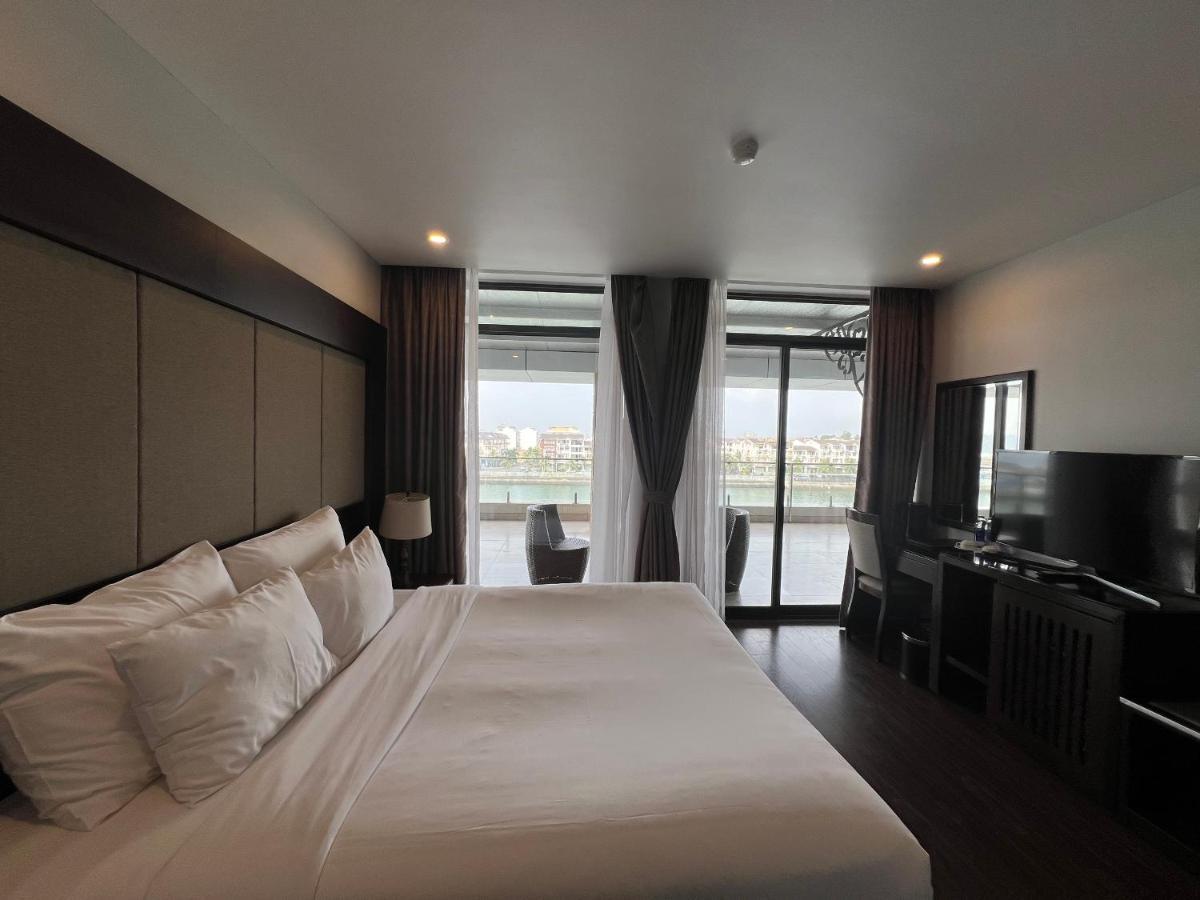 Moon Halo Hotel Ha Long Esterno foto