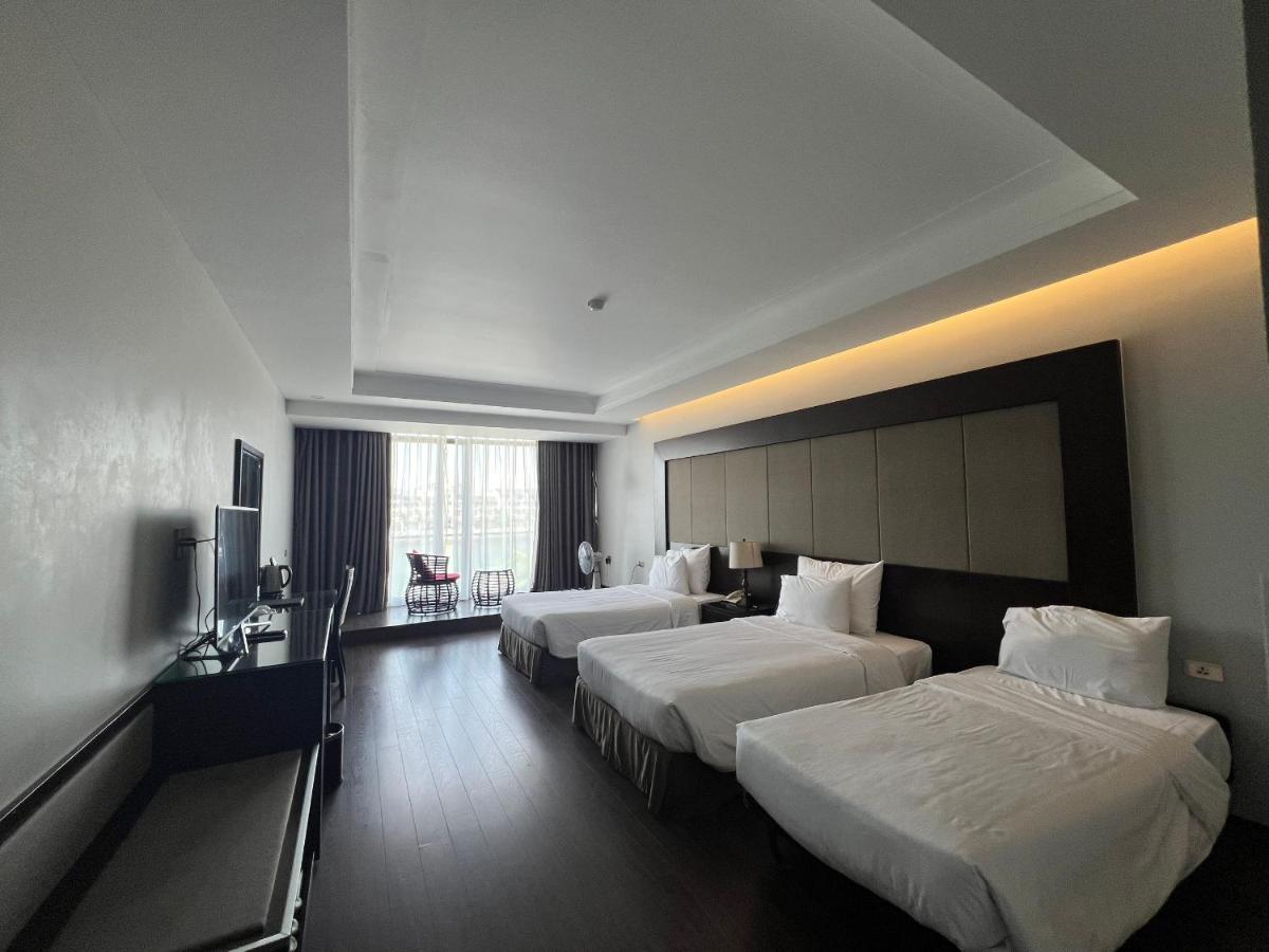 Moon Halo Hotel Ha Long Esterno foto